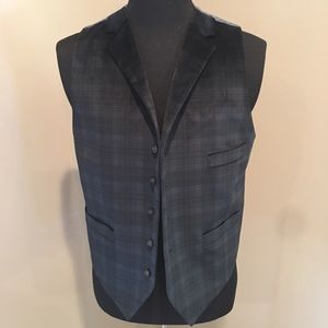 Blue/Green blended Vest!